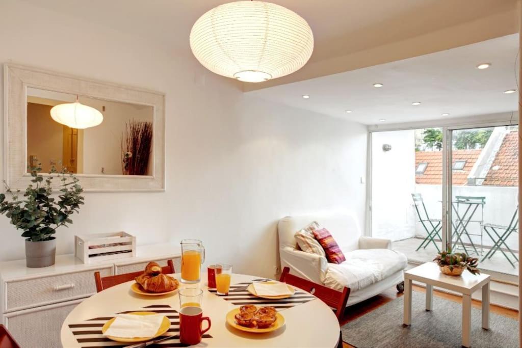 Balcony Apartment In Lisbon Center Exterior foto